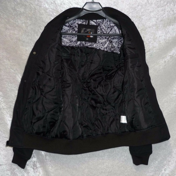 NWT Black Bomber Jacket - Picture 3 of 3